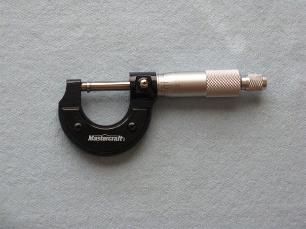 Measuring shim thickness with micrometer