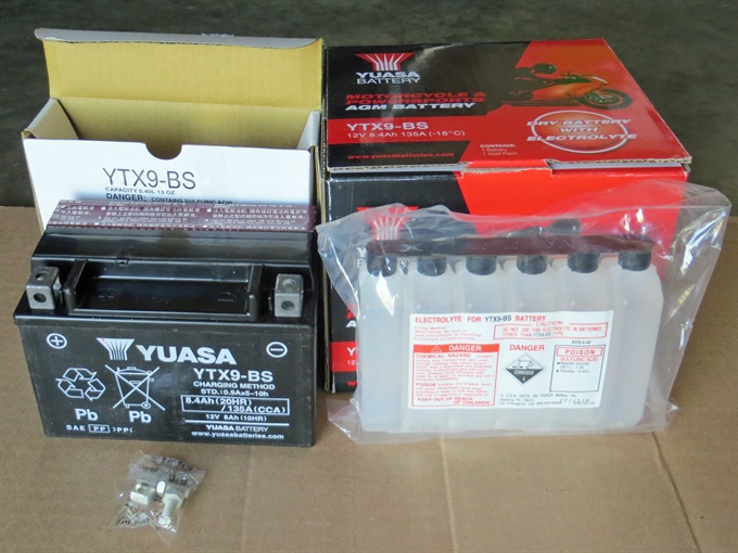 New AGM battery with acid pack