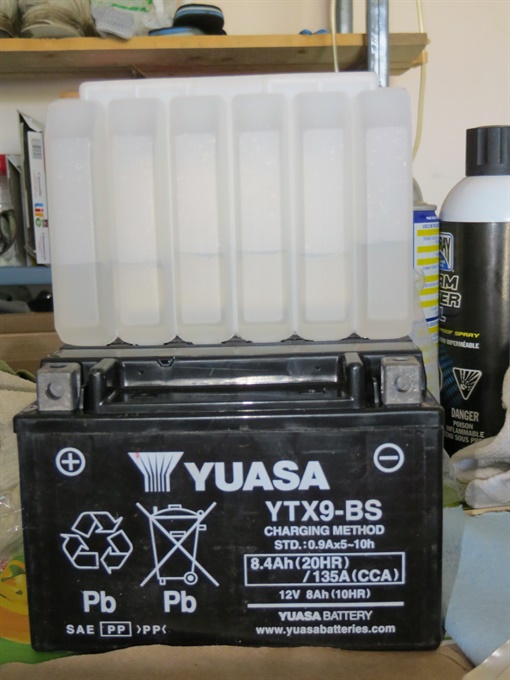 Activating an AGM battery - adding the acid